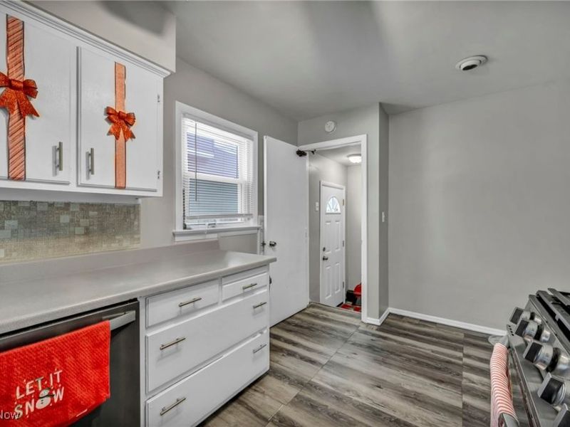 14 Ennis Avenue, Bedford, OH 44146 Photo 17