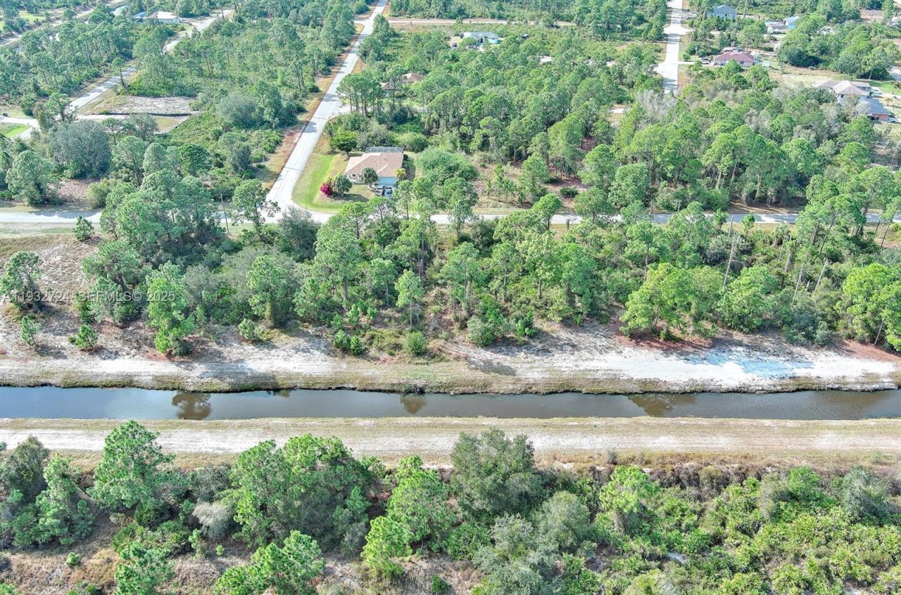 1261 Naples Ave S , Fort Myers, FL 33913 Photo