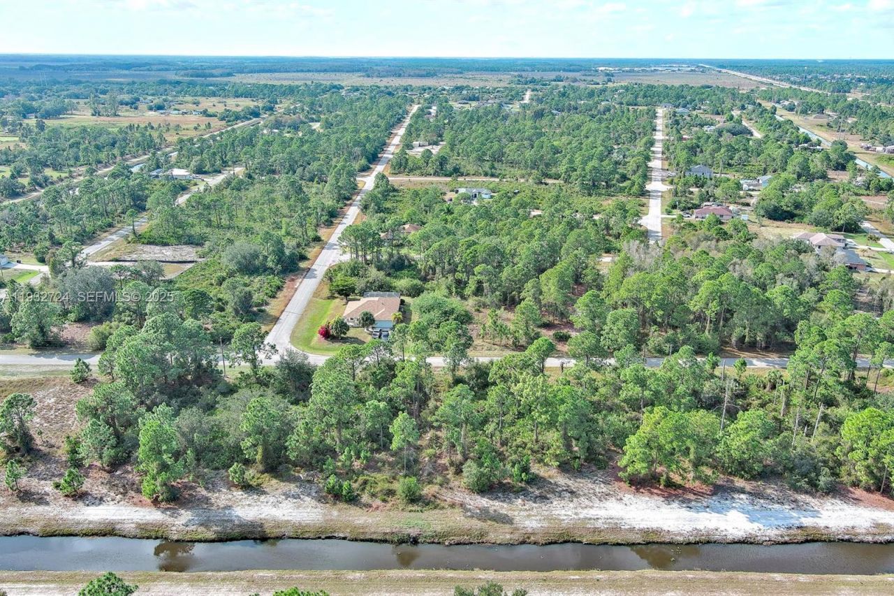 1261 Naples Ave S , Fort Myers, FL 33913 Photo