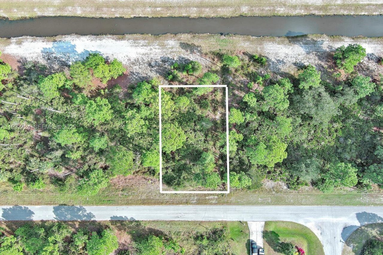 1261 Naples Ave S , Fort Myers, FL 33913 Photo