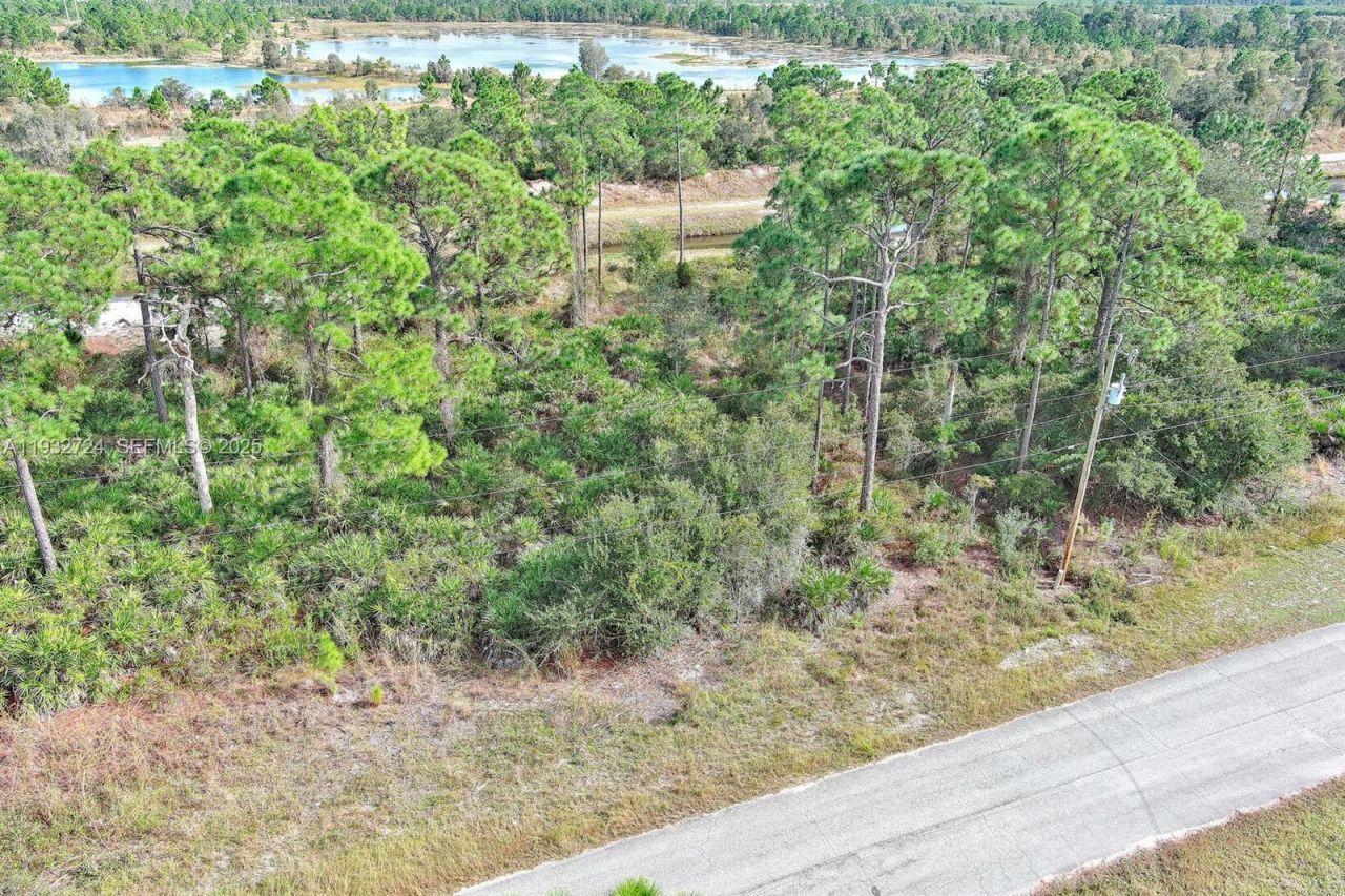 1261 Naples Ave S , Fort Myers, FL 33913 Photo