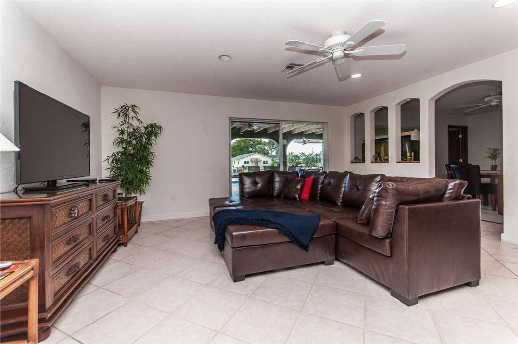2732 NE 10th Street, Pompano Beach, FL 33062 Photo