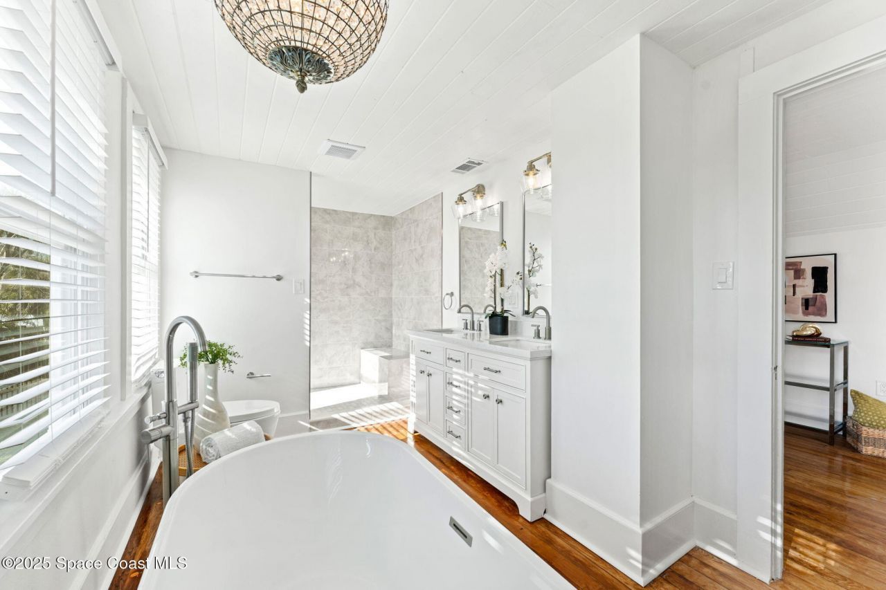 3755 N Indian River Drive, Cocoa, FL 32926 Photo