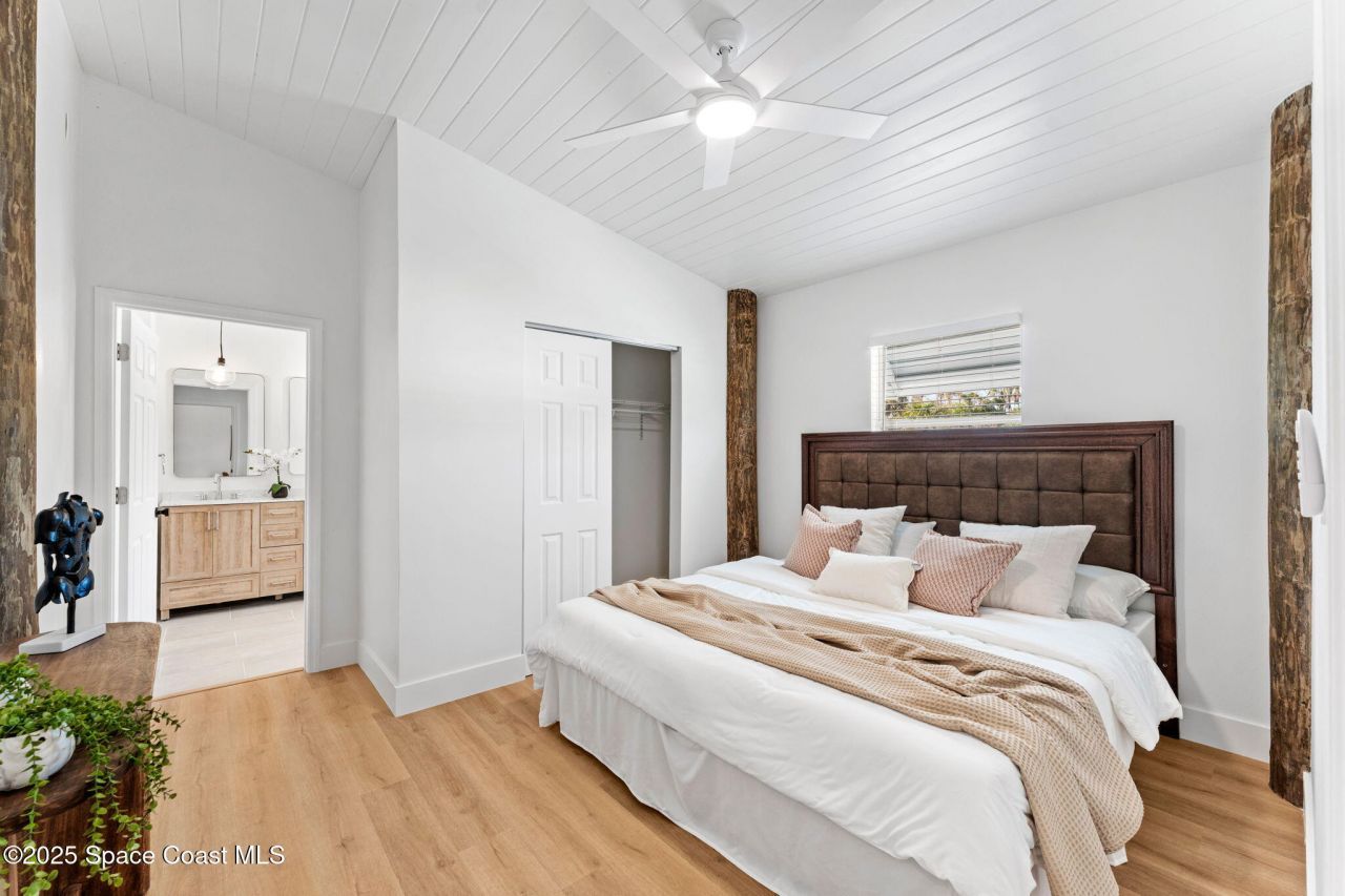 3755 N Indian River Drive, Cocoa, FL 32926 Photo