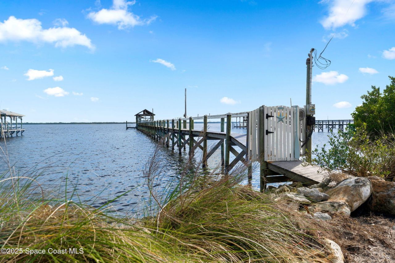 3755 N Indian River Drive, Cocoa, FL 32926 Photo