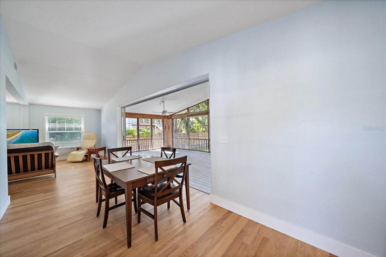 6841 Longboat Drive S, Longboat Key, FL 34228 Photo