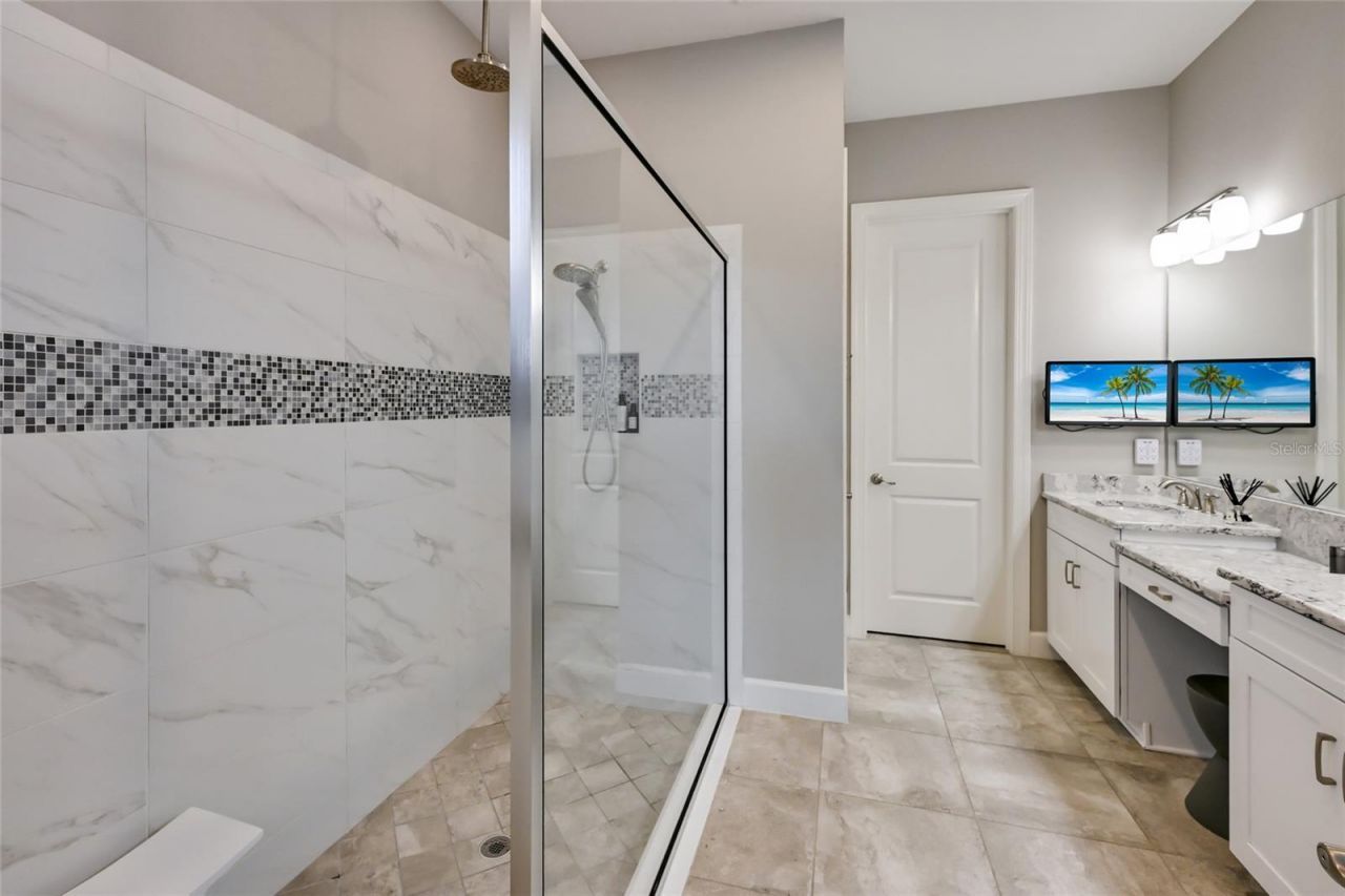 13204 Sorrento Way, Lakewood Ranch, FL 34211 Photo