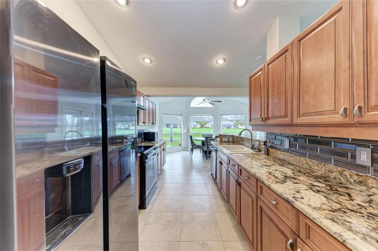 4906 Peridia Boulevard E, Bradenton, FL 34203 Photo