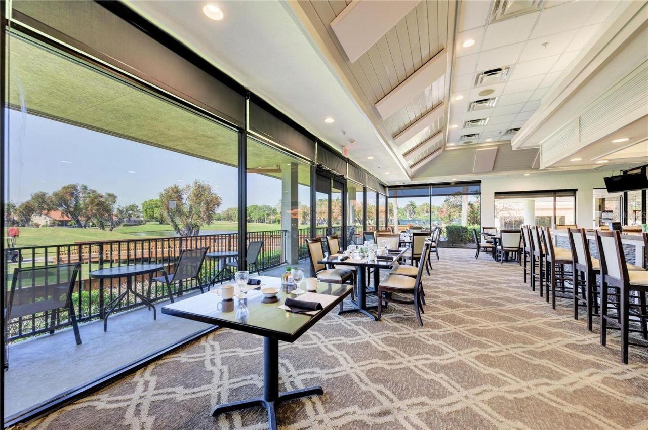 4906 Peridia Boulevard E, Bradenton, FL 34203 Photo