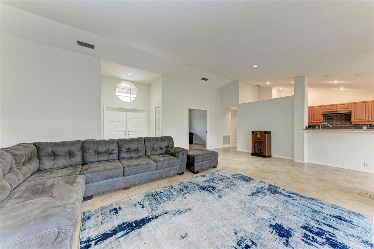 4906 Peridia Boulevard E, Bradenton, FL 34203 Photo