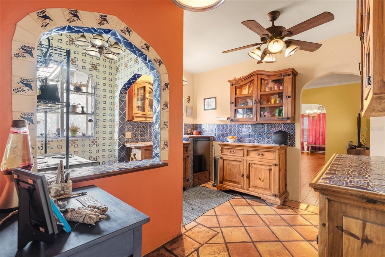 1321 28th Street N, Saint Petersburg, FL 33713 Photo