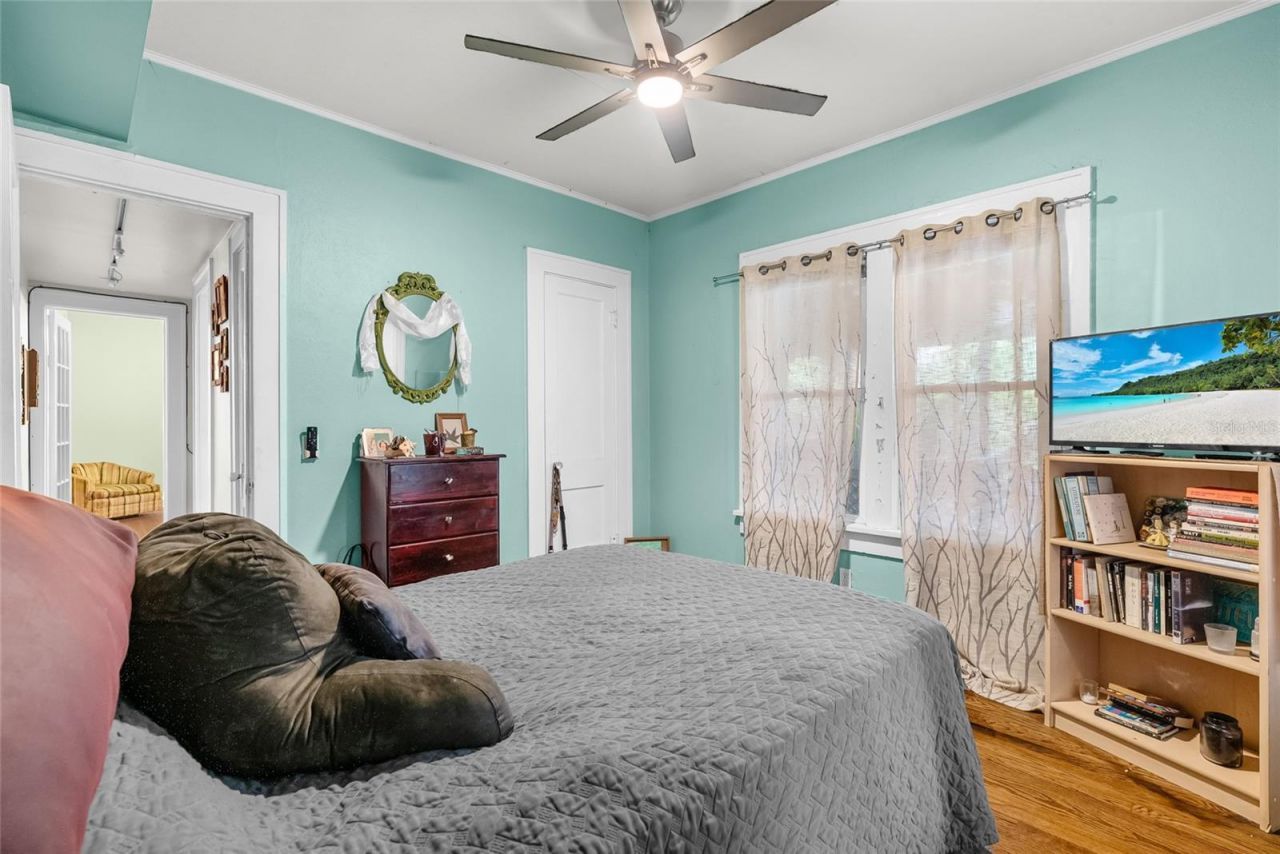 1321 28th Street N, Saint Petersburg, FL 33713 Photo