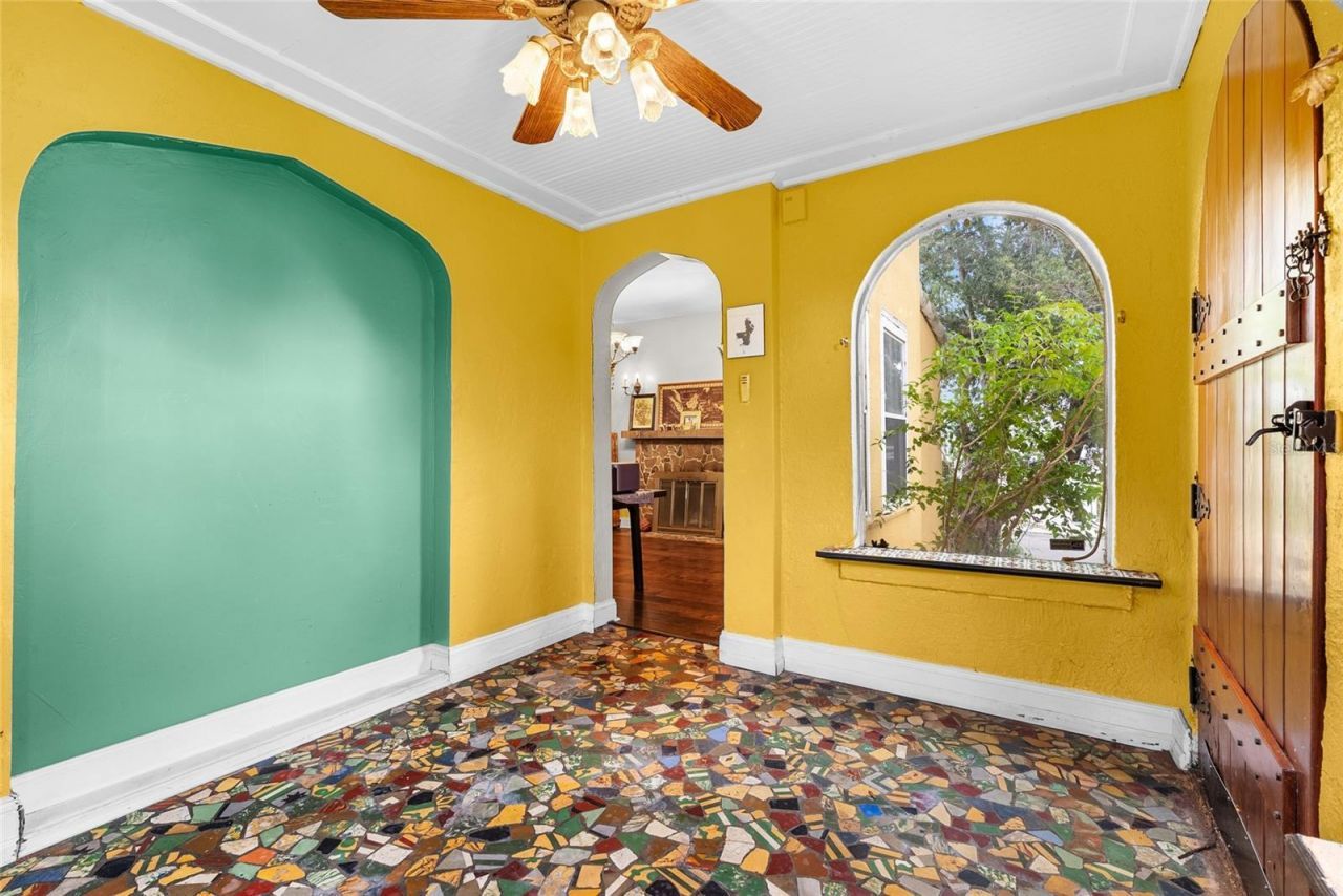 1321 28th Street N, Saint Petersburg, FL 33713 Photo