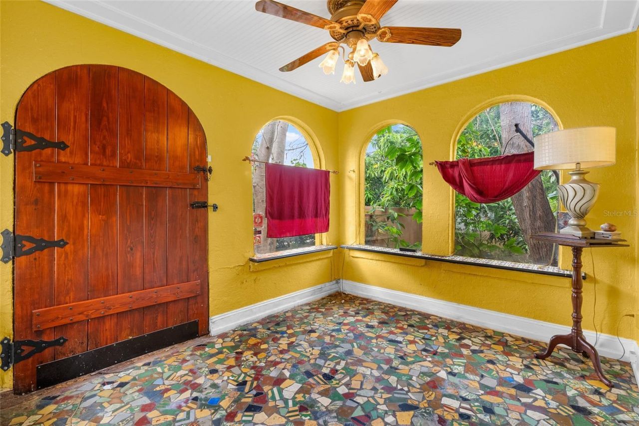 1321 28th Street N, Saint Petersburg, FL 33713 Photo