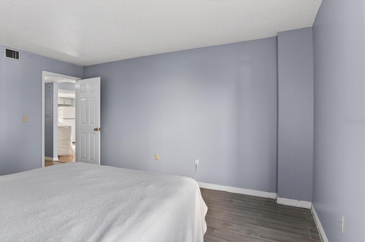 511 99th Avenue N, Unit 102, Saint Petersburg, FL 33702 Photo