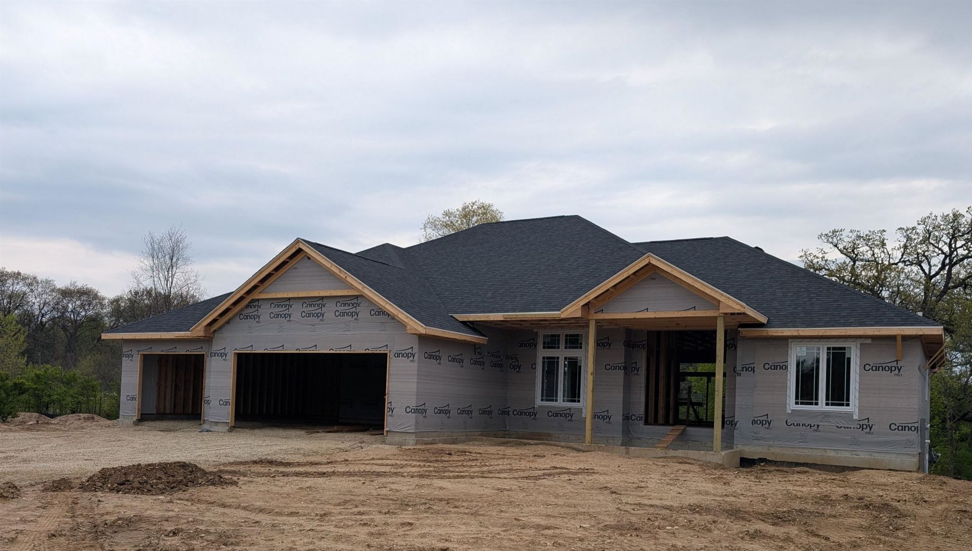 7820 Landon Ln, ROSCOE, IL 61073