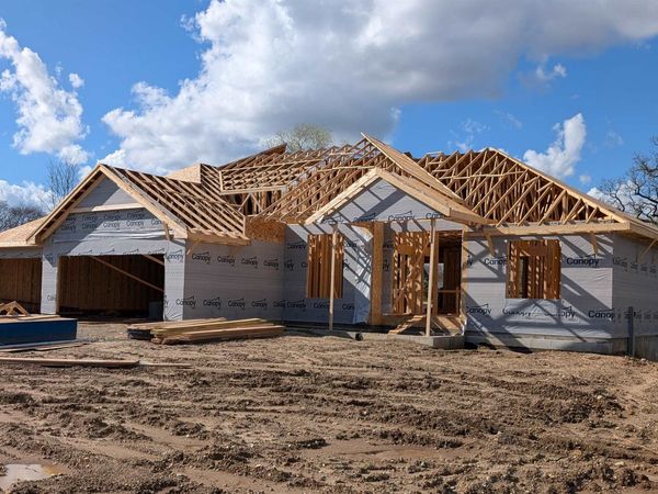 7820 Landon Ln, ROSCOE, IL 61073