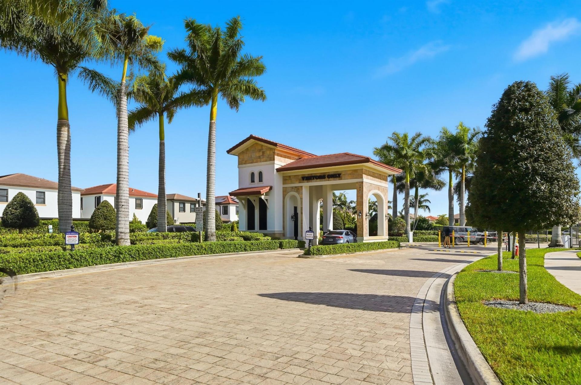 10441 W 32nd Lane, Hialeah, FL 33018 Photo