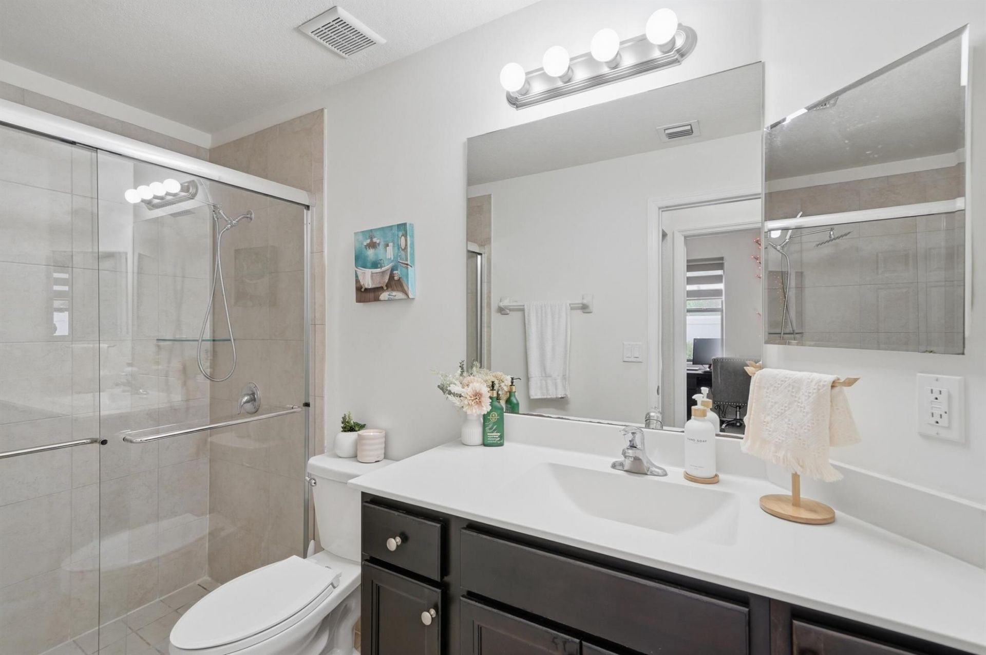 10441 W 32nd Lane, Hialeah, FL 33018 Photo