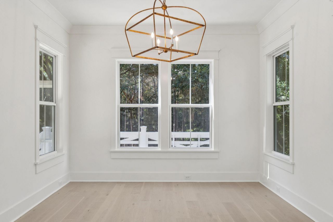 1127 Hamlin Road Photo 34