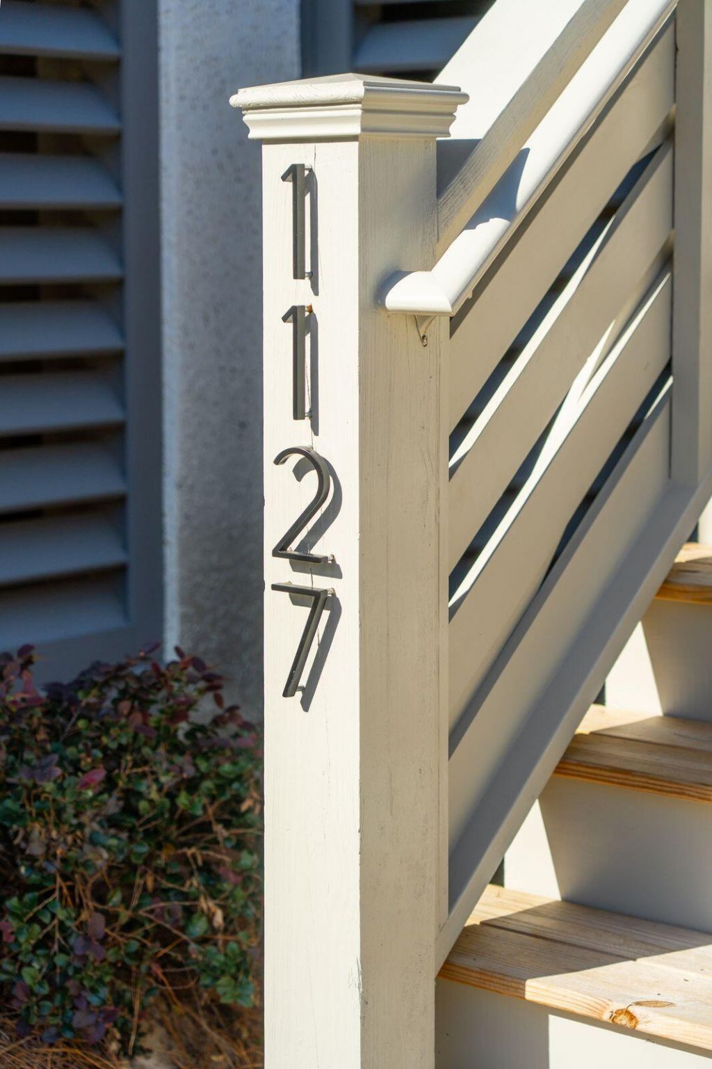 1127 Hamlin Road Photo 4