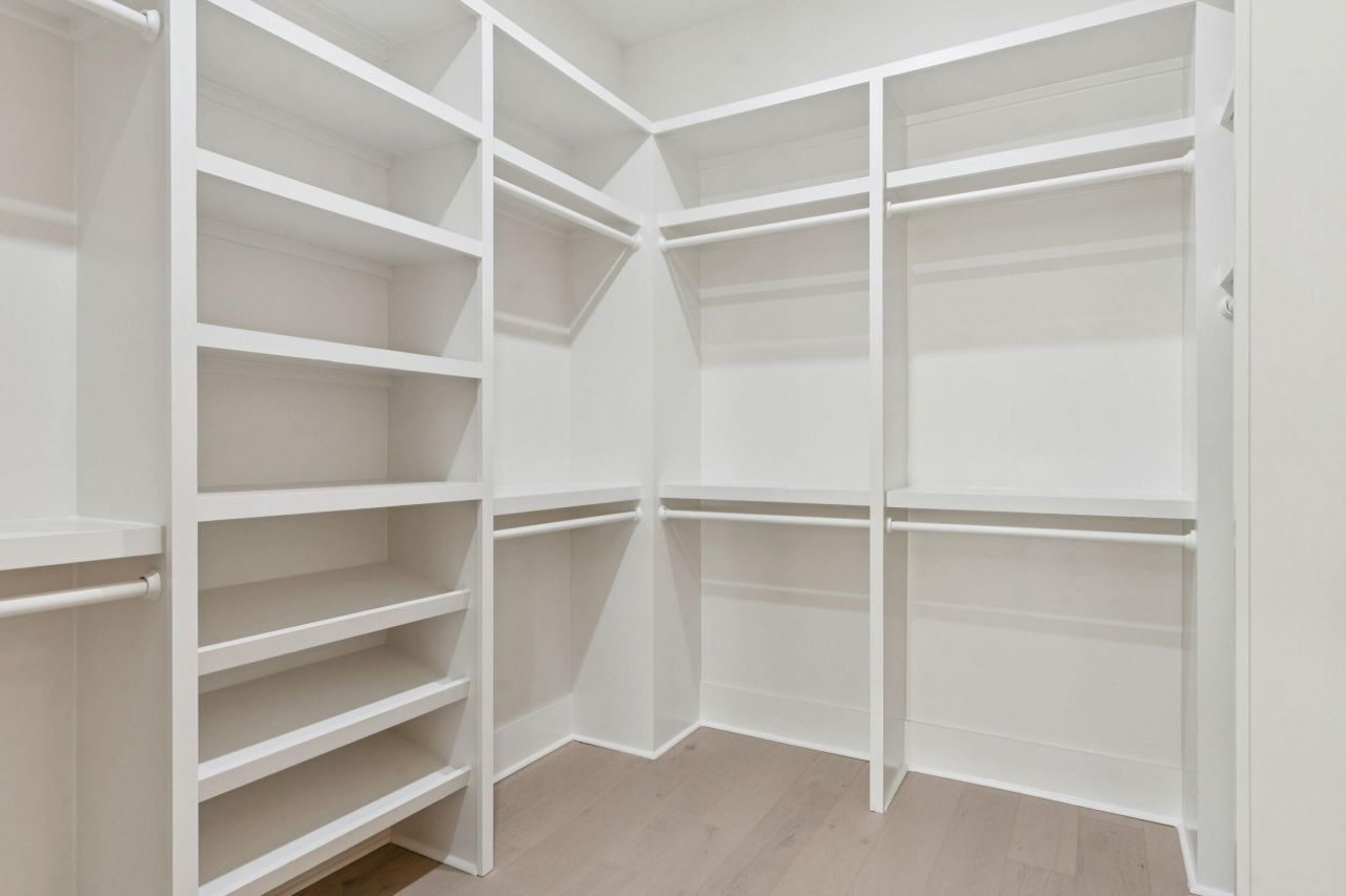 1127 Hamlin Road Photo 42