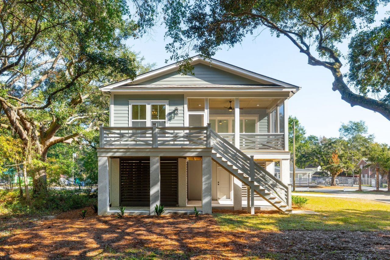 1127 Hamlin Road Photo 67