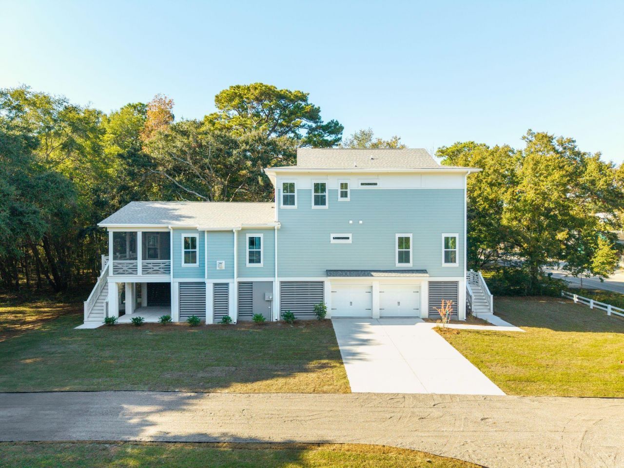 1127 Hamlin Road Photo 69