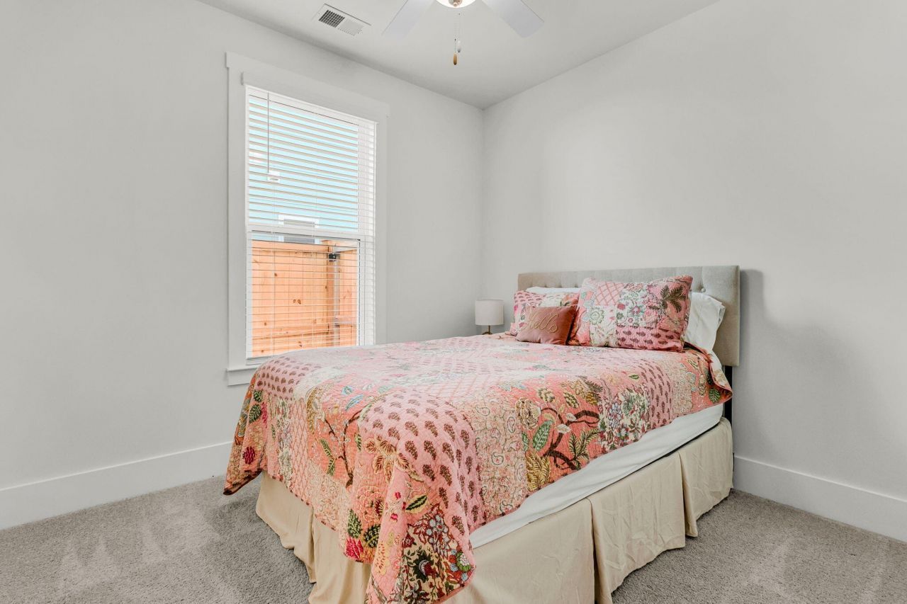 1017 Field Sparrow Drive Photo 20