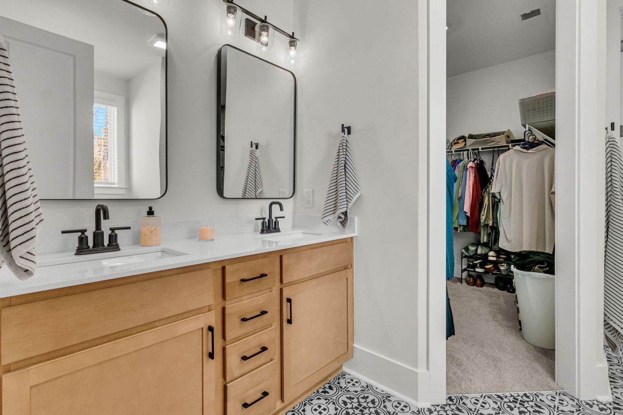 1017 Field Sparrow Drive Photo 26