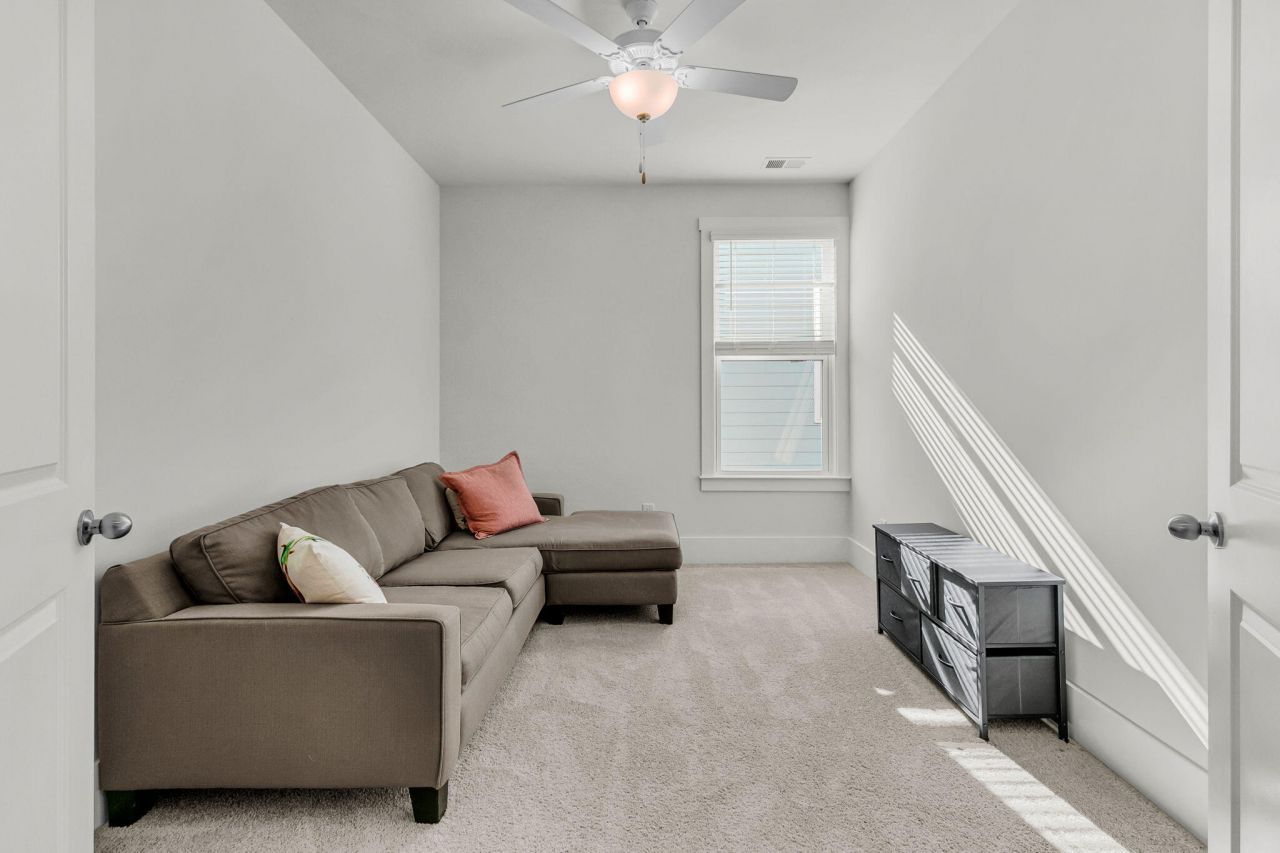 1017 Field Sparrow Drive Photo 31