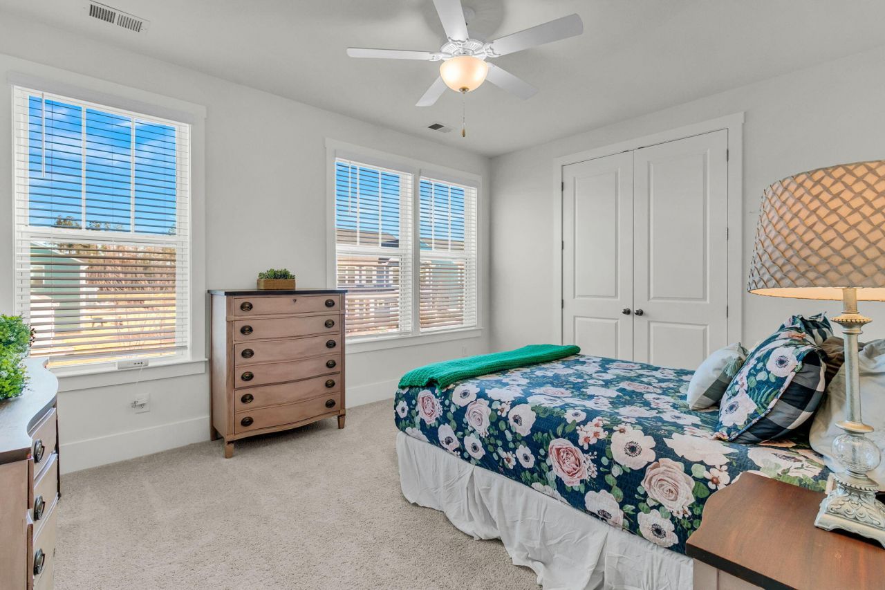 1017 Field Sparrow Drive Photo 35