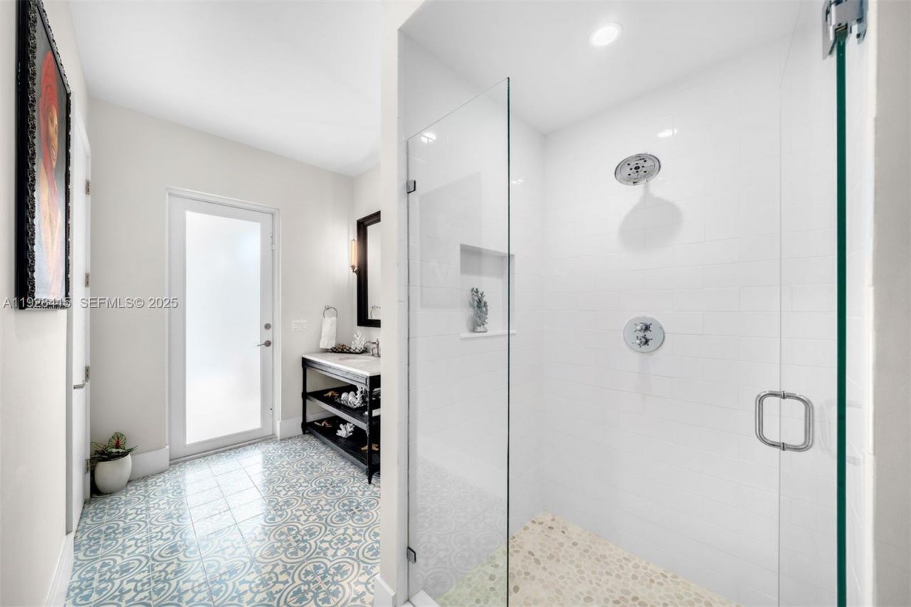 7222 SW 79th Ter , Miami, FL 33143 Photo