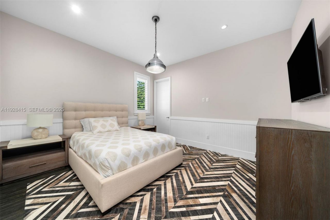 7222 SW 79th Ter , Miami, FL 33143 Photo