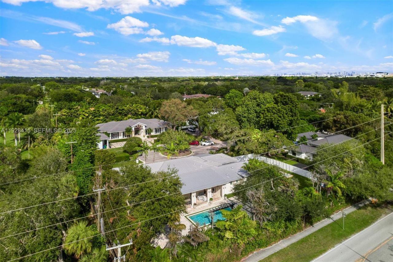 7222 SW 79th Ter , Miami, FL 33143 Photo