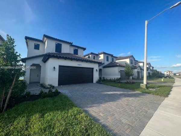 5669 Cerva Ln , Ave Maria, Immokalee, FL 34142