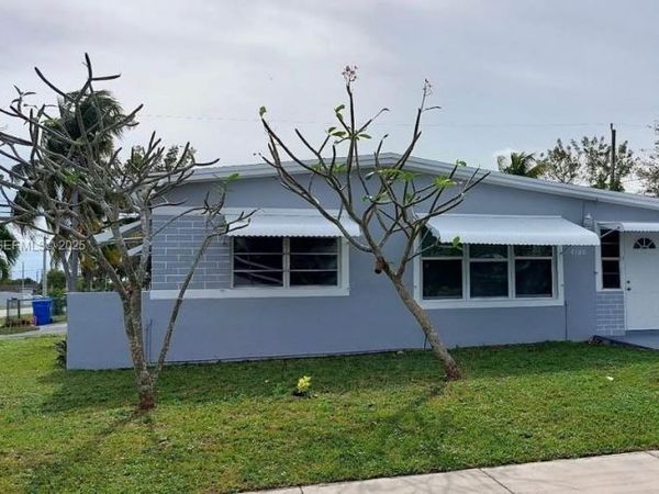 4100 SW 36th St, West Park, FL 33023