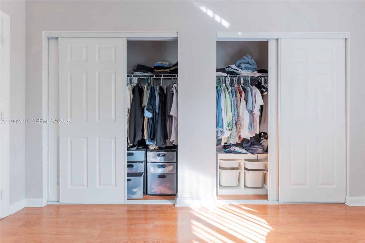 59 SE 3rd Ave, Hallandale Beach, FL 33009 Photo