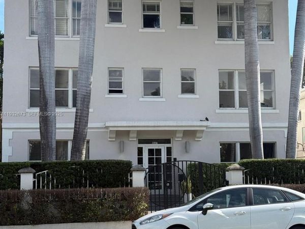 1027 Pennsylvania Ave, Unit 301, Miami Beach, FL 33139