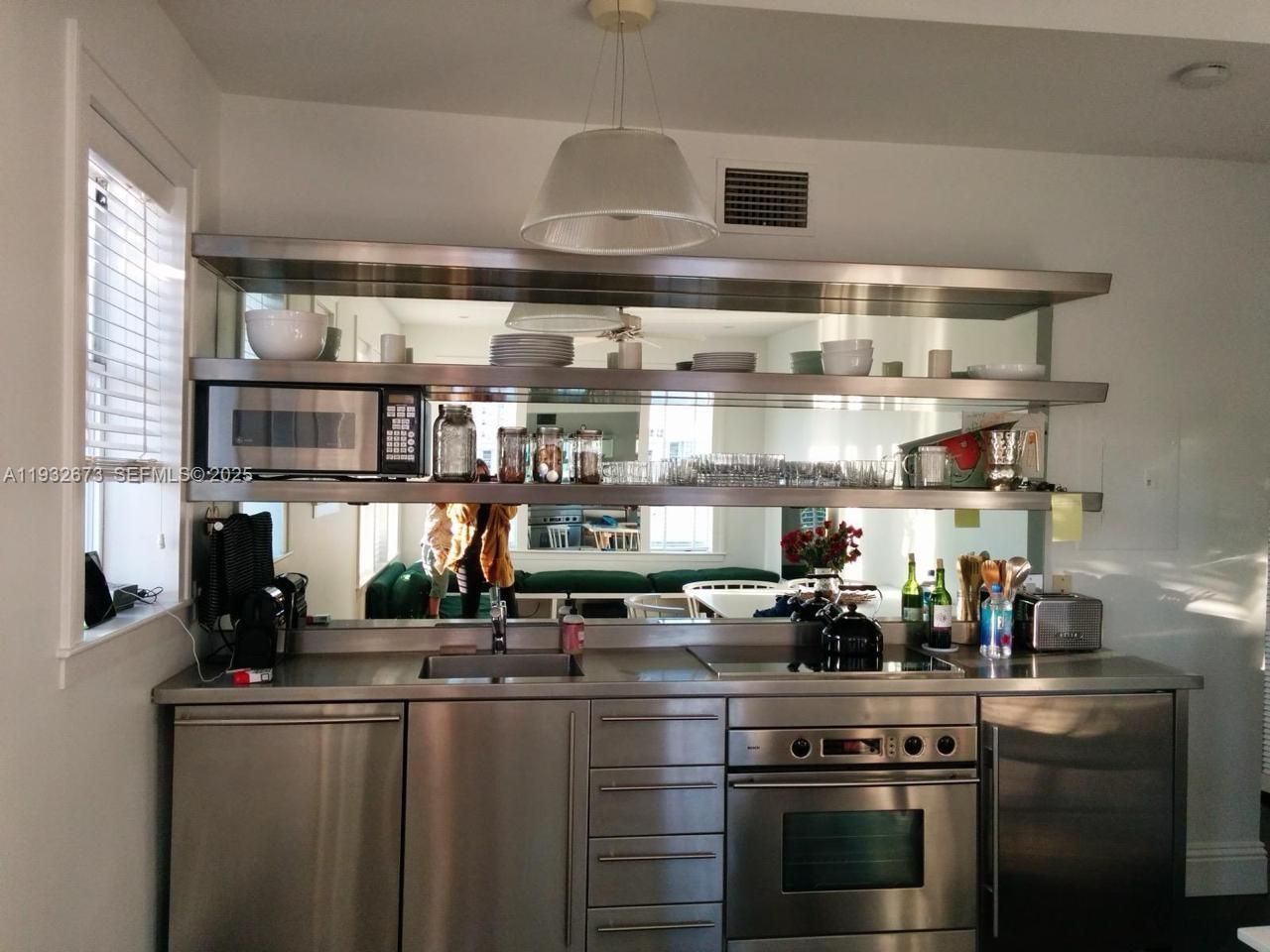 1027 Pennsylvania Ave, Unit 301, Miami Beach, FL 33139 Photo