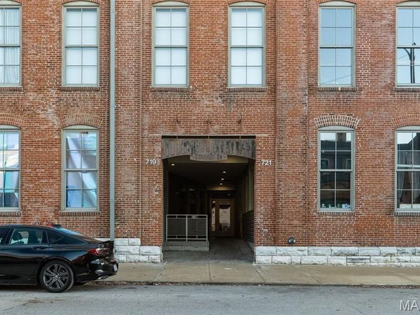 721 N 17th Street, Unit 405, St Louis, MO 63103