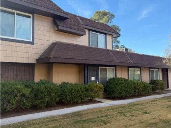 6120 Meadowhaven Lane, Las Vegas, NV 89103