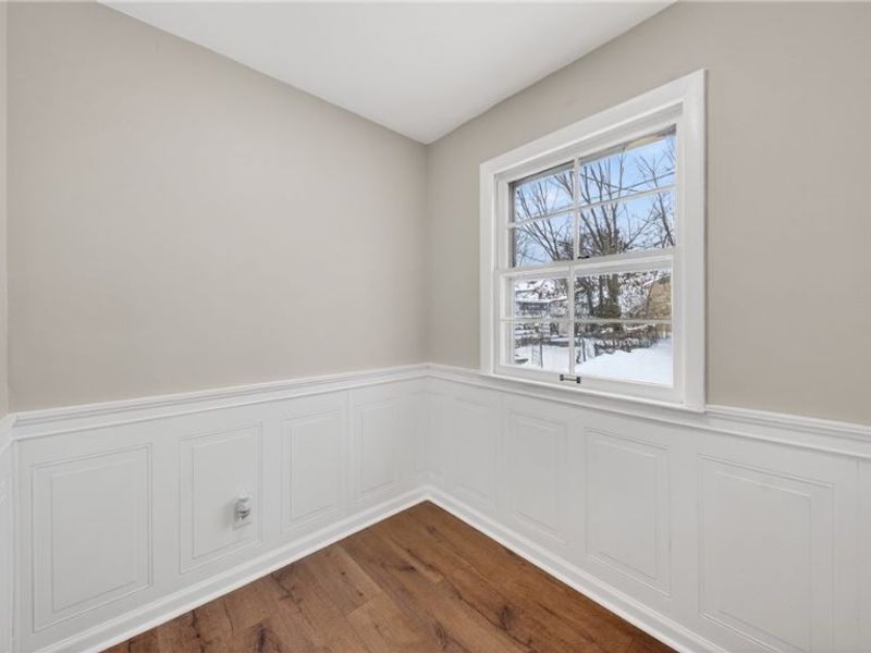 16811 Invermere Avenue, Cleveland, OH 44128 Photo 10