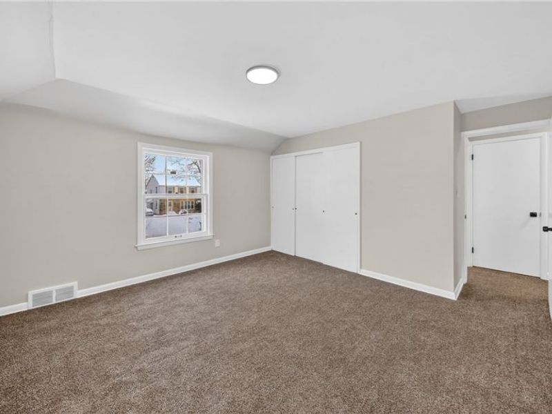 16811 Invermere Avenue, Cleveland, OH 44128 Photo 36