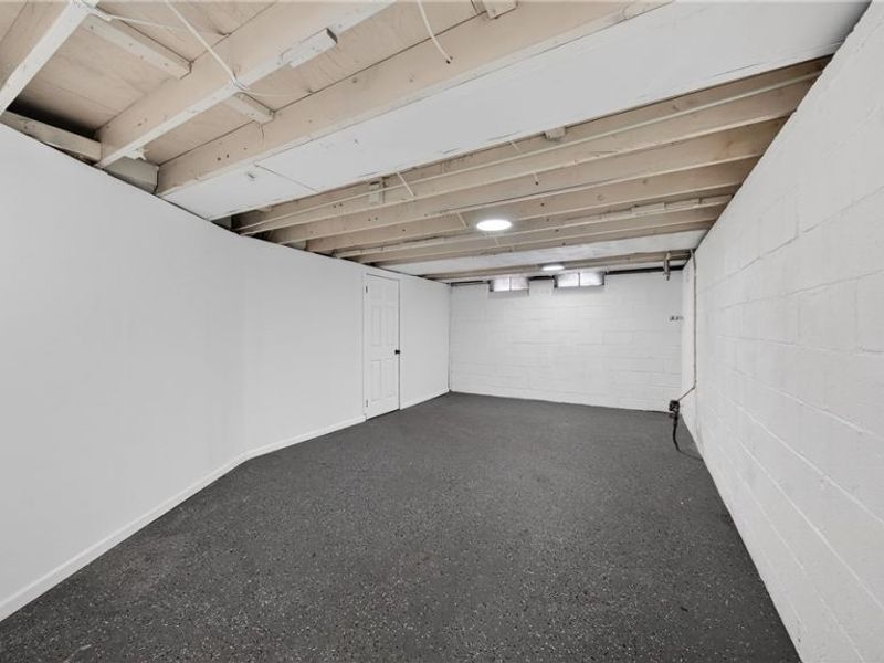 16811 Invermere Avenue, Cleveland, OH 44128 Photo 41