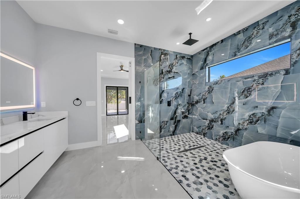 129 SW 33rd Pl, Cape Coral, FL 33991 Photo