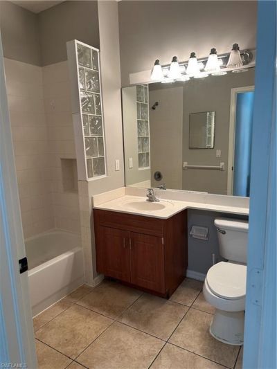 7350 Bristol Cir, Naples, FL 34120 Photo