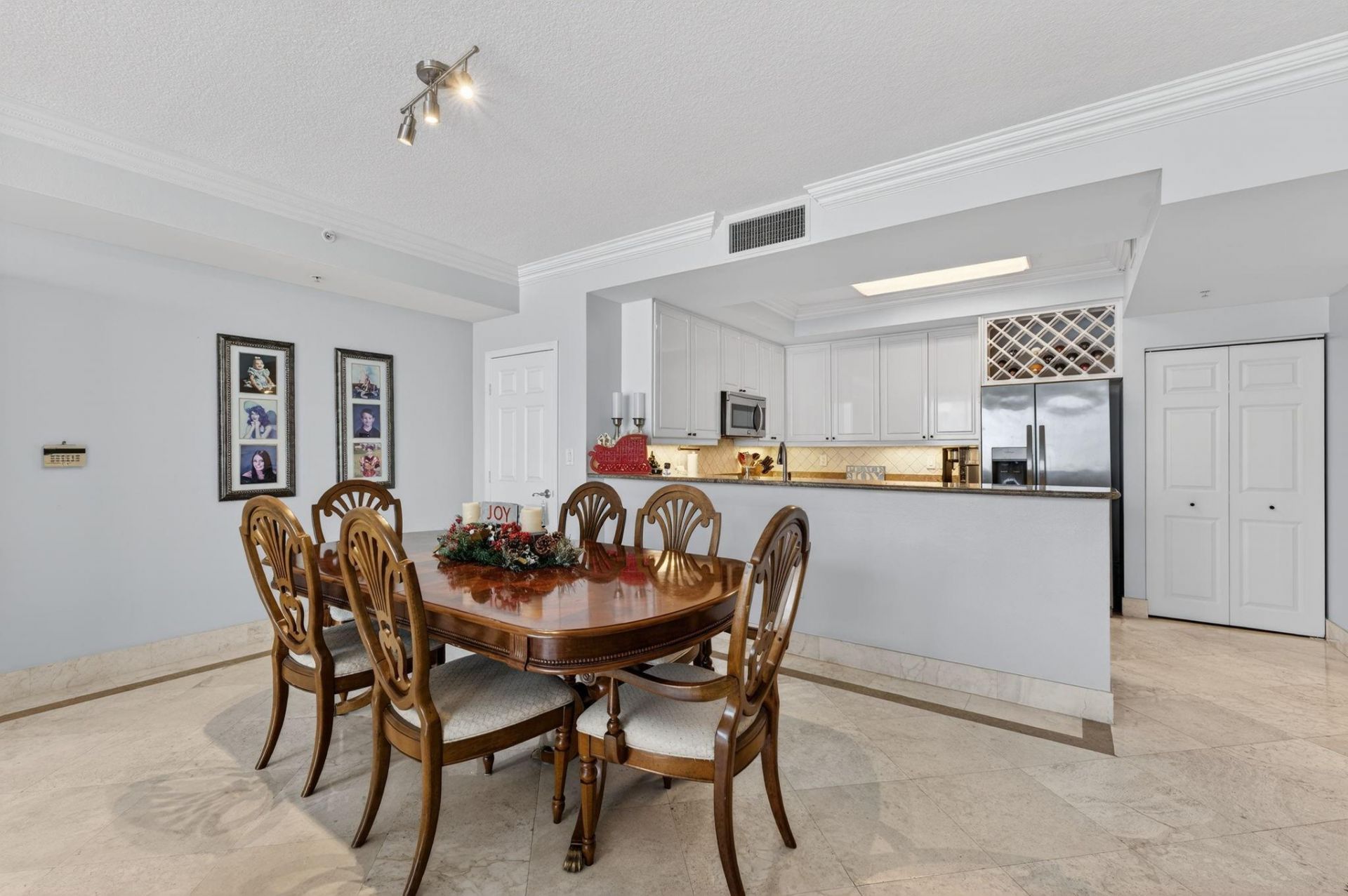 100 S Birch Road, Unit 1003, Fort Lauderdale, FL 33316 Photo