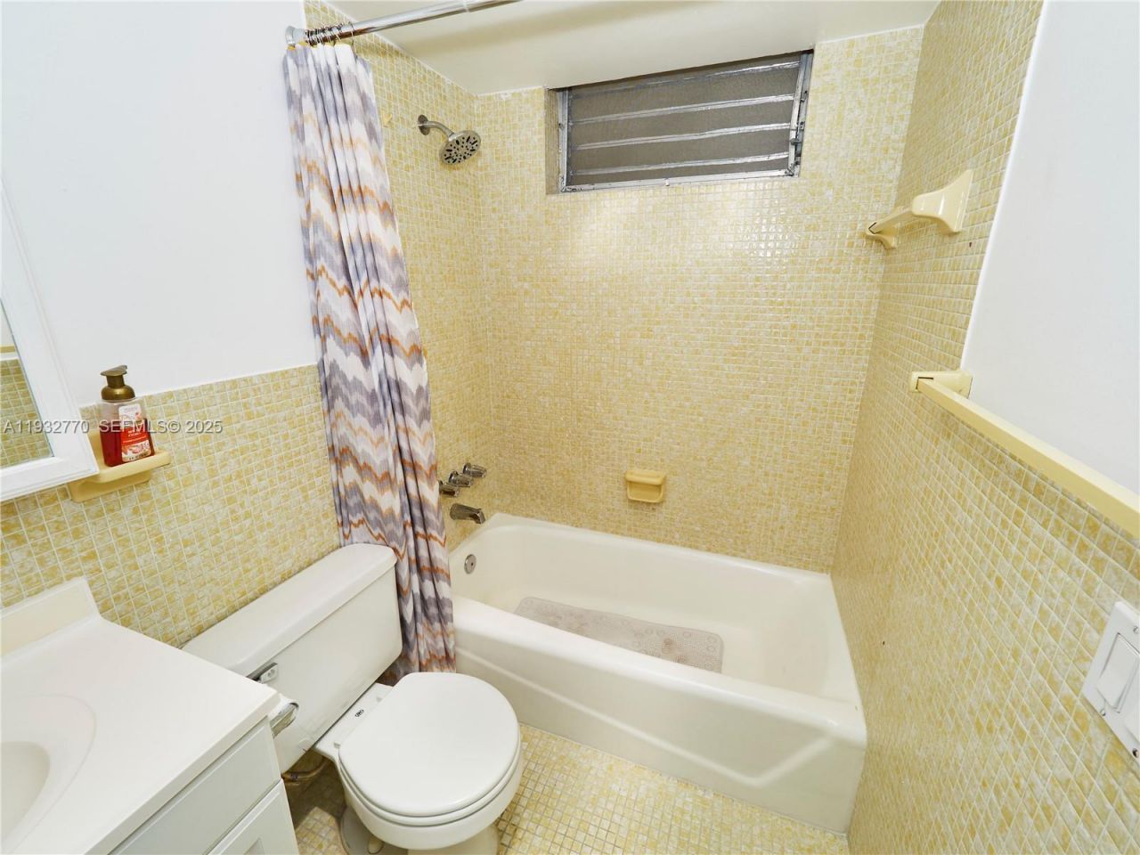 2861 Leonard Dr, Unit F412, Aventura, FL 33160 Photo