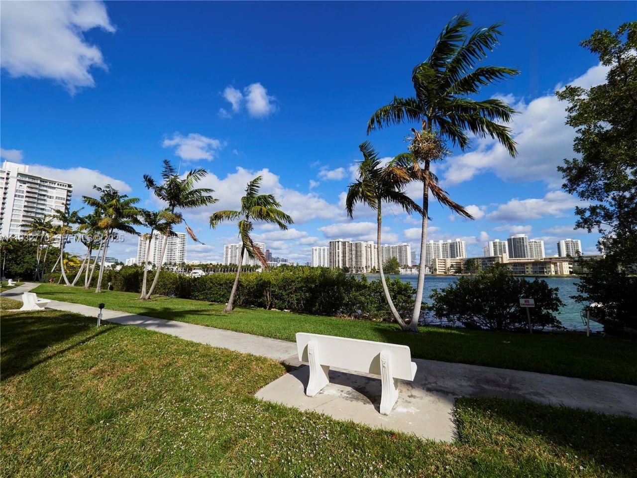 2861 Leonard Dr, Unit F412, Aventura, FL 33160 Photo